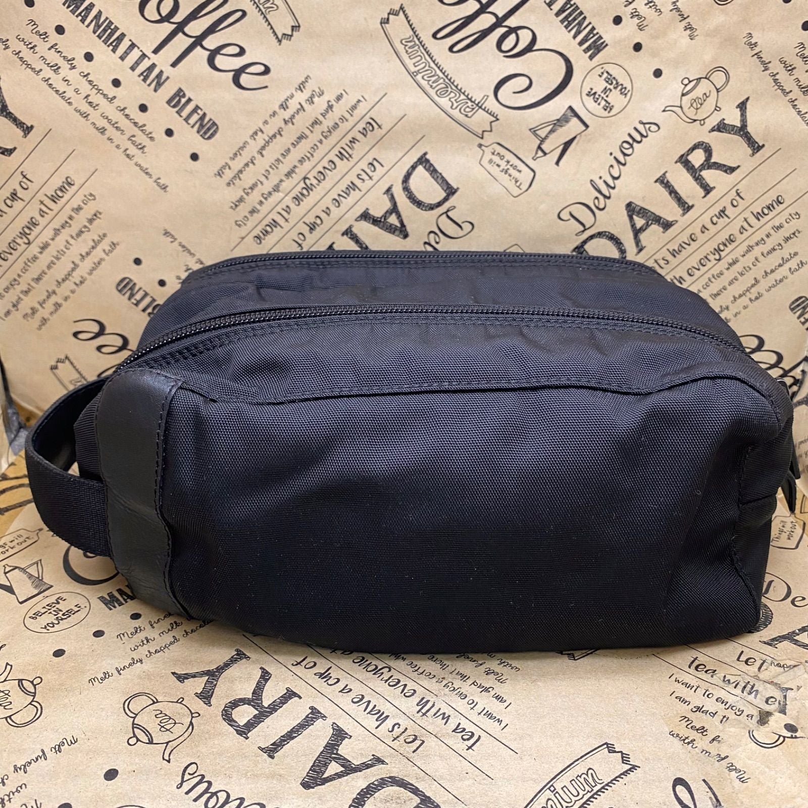 Gucci Handbag Pouch Clutch Nylon Black Business Travel — view 2
