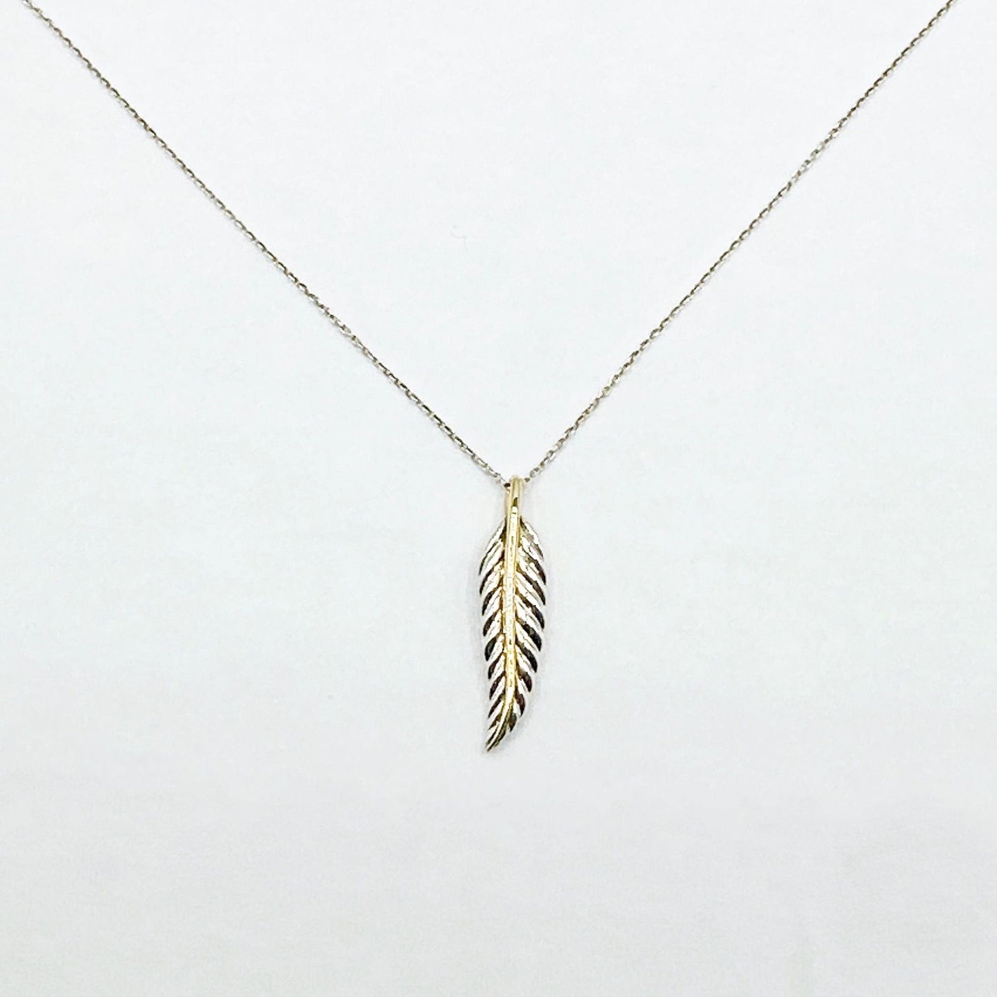 Tiffany & Co Feather Yellow Gold Silver Necklace 38 cm — view 6