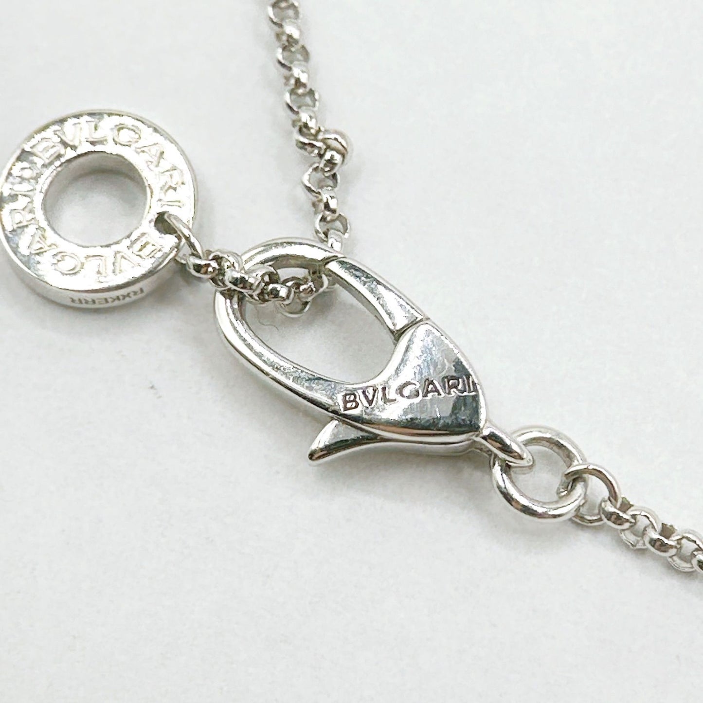 Bvlgari Serpenti Cross White Gold Necklace Cm — view 3