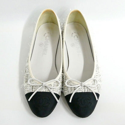 Chanel Ballerina Flat Shoes 35c Tweed Black White CC Logo — view 3