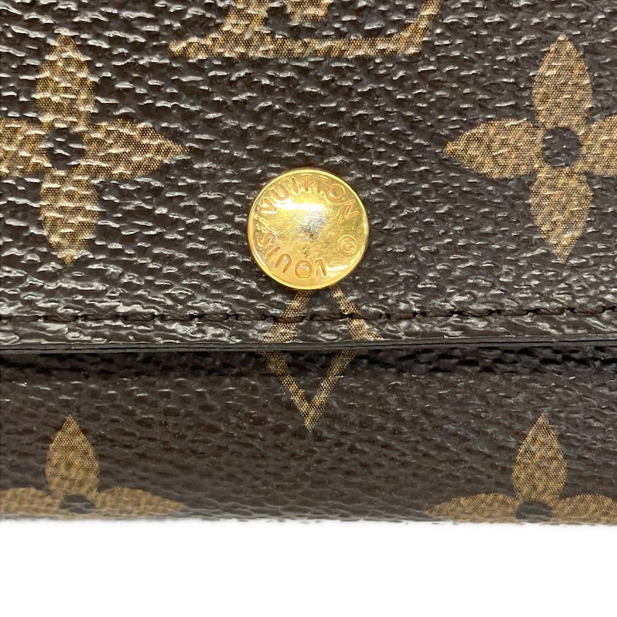 Louis Vuitton Key Case Monogram Multicles 6 Alma Nyack Initial — view 8