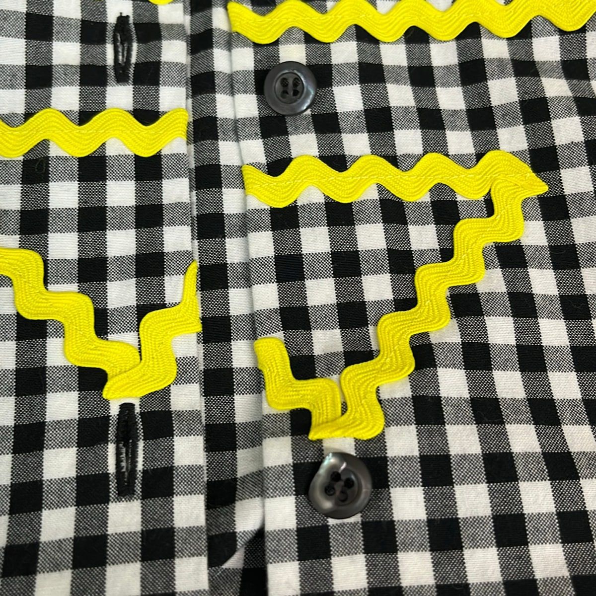 Prada Long Sleeve Shirt Blouse 36 S Black White Yellow Plaid Pattern — view 6