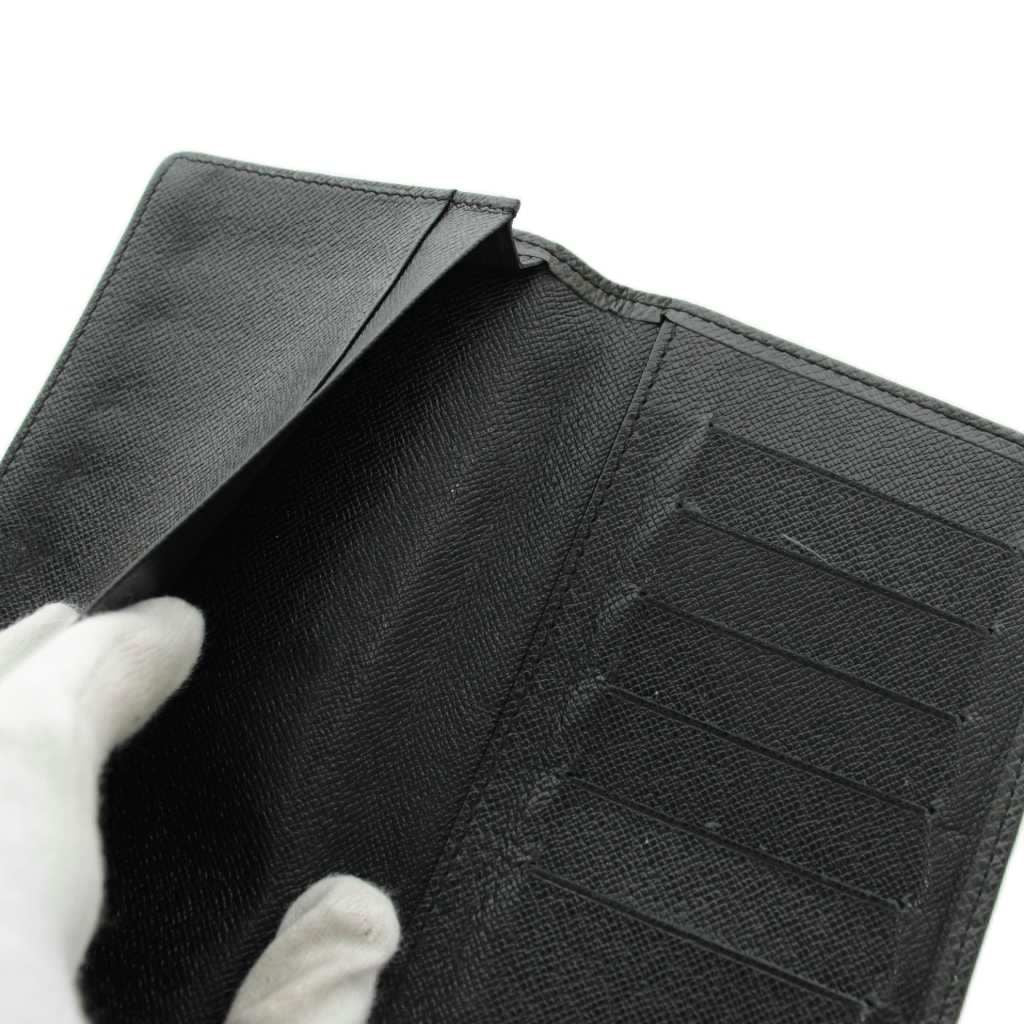 Louis Vuitton Taiga Porte Valle Carte Cles Billfold Wallet Bifold Leather Black — view 8