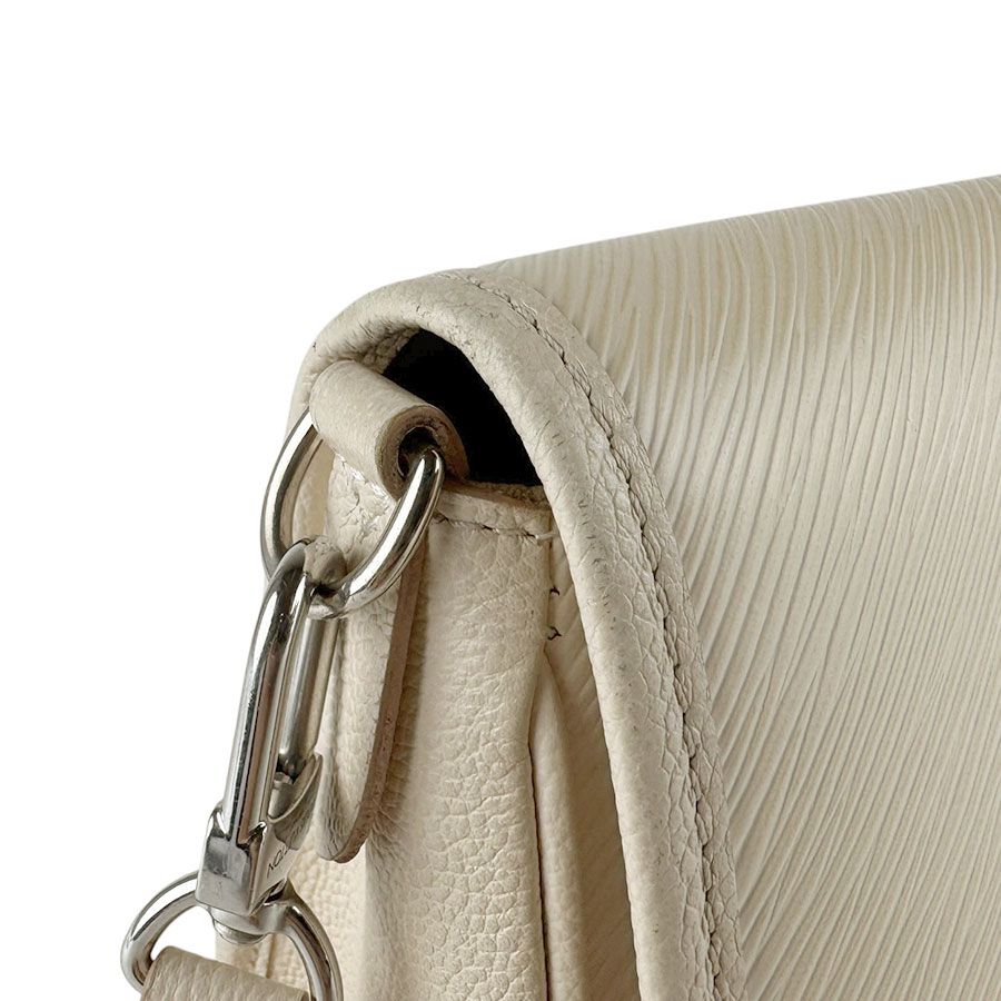 Louis Vuitton Shoulder Bag Buci — view 6