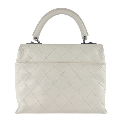 Chanel Shoulder Bag Ivory — view 3