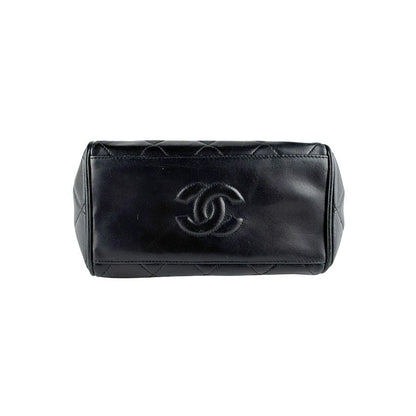 Chanel Shoulder Bag Quilted — view 4