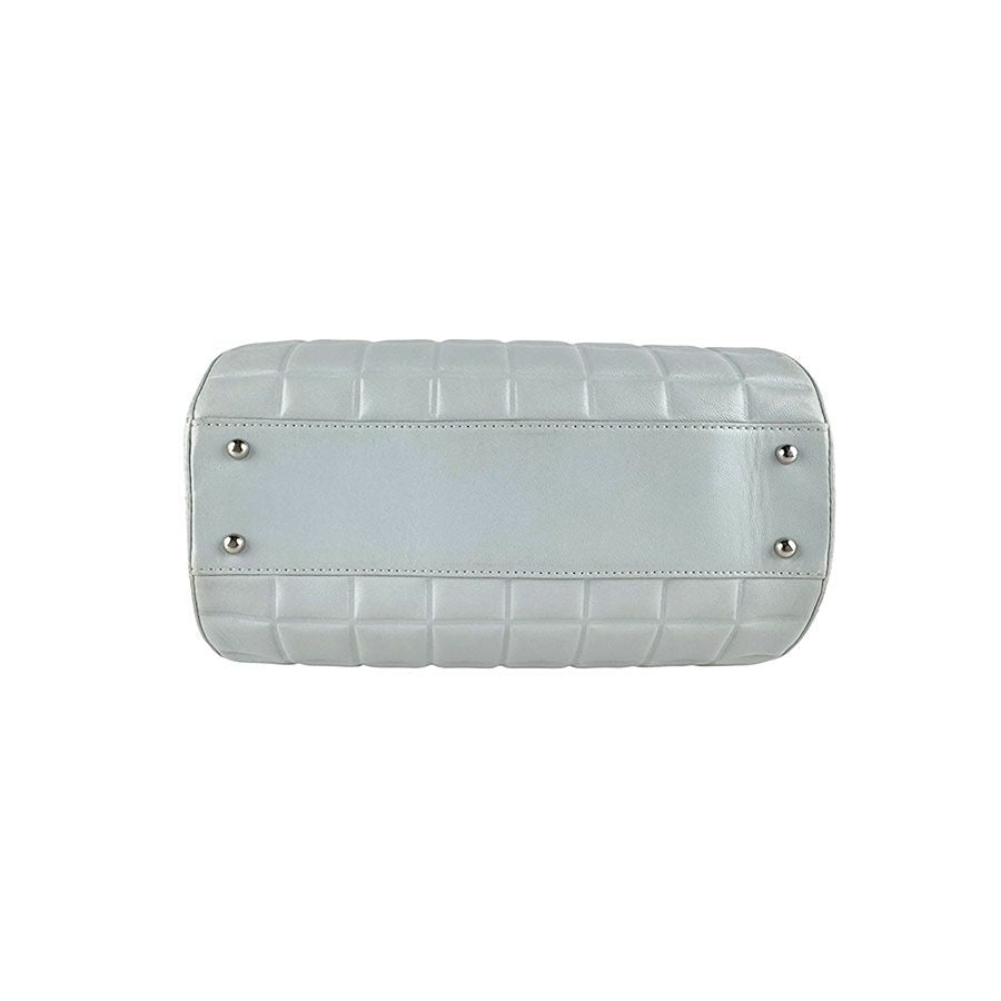 Chanel Shoulder Bag Choco Bar — view 4