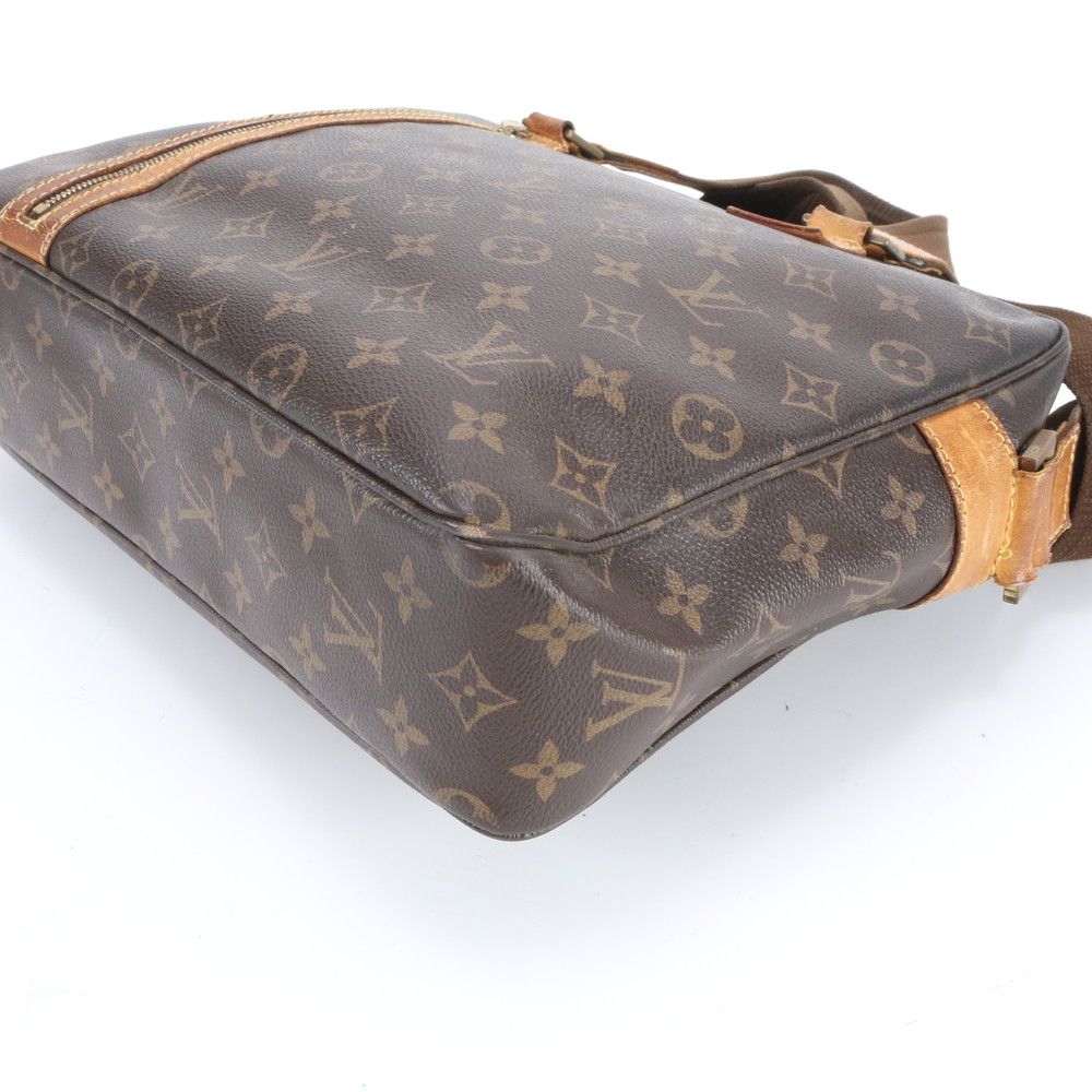Louis Vuitton Monogram Sac Bosphore Leather 2-Way Shoulder Bag Crossbody — view 5