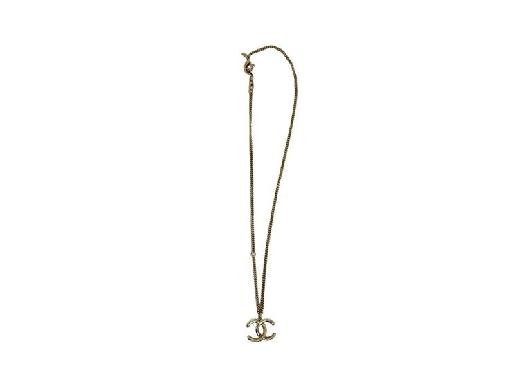 Chanel Necklace CC Logo Champagne Gold Metal Faux Pearl — view 4