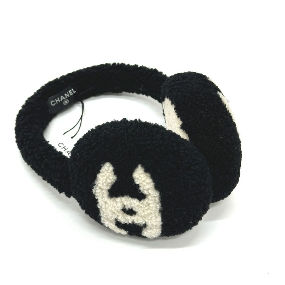 Chanel Ear Muffs Jumbo CC Logo Fur Black Shoulder Bag — view 2