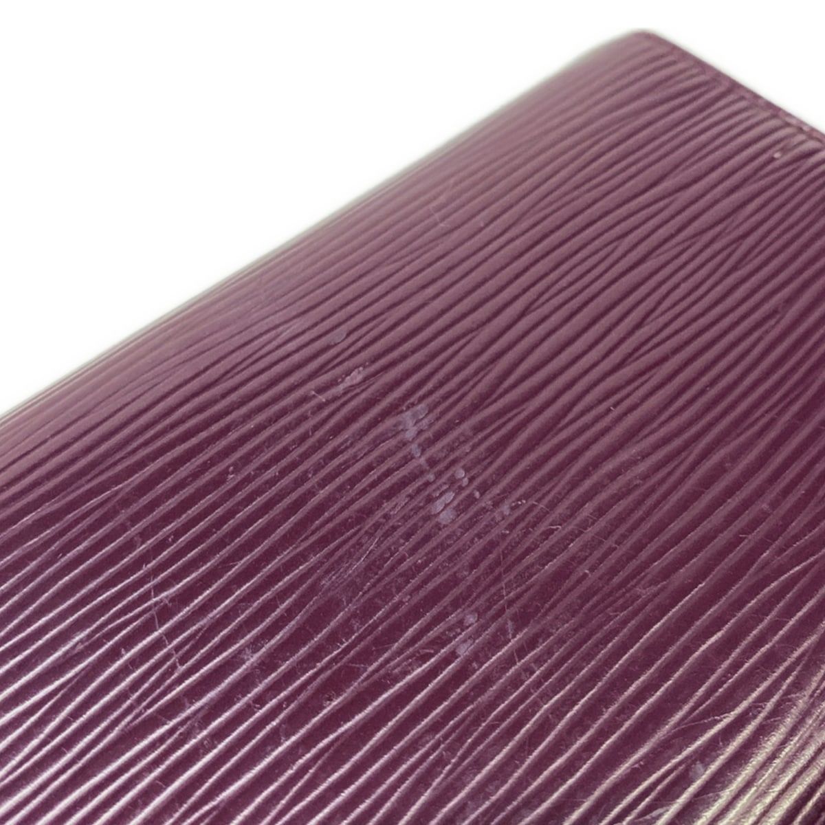 Louis Vuitton Wallet Epi Portefeuille Sarah Cassis Leather — view 9