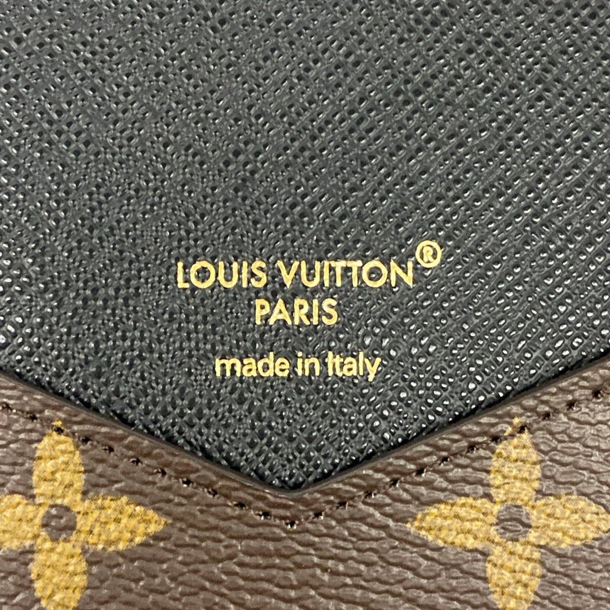 Louis Vuitton Mobile Phone Case Monogram Folio Leather Cowhide — view 4