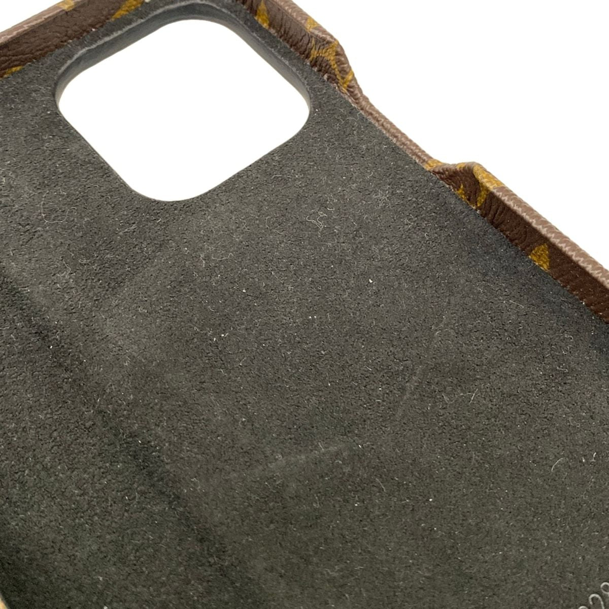 Louis Vuitton Mobile Phone Case Monogram Folio Leather Cowhide — view 5