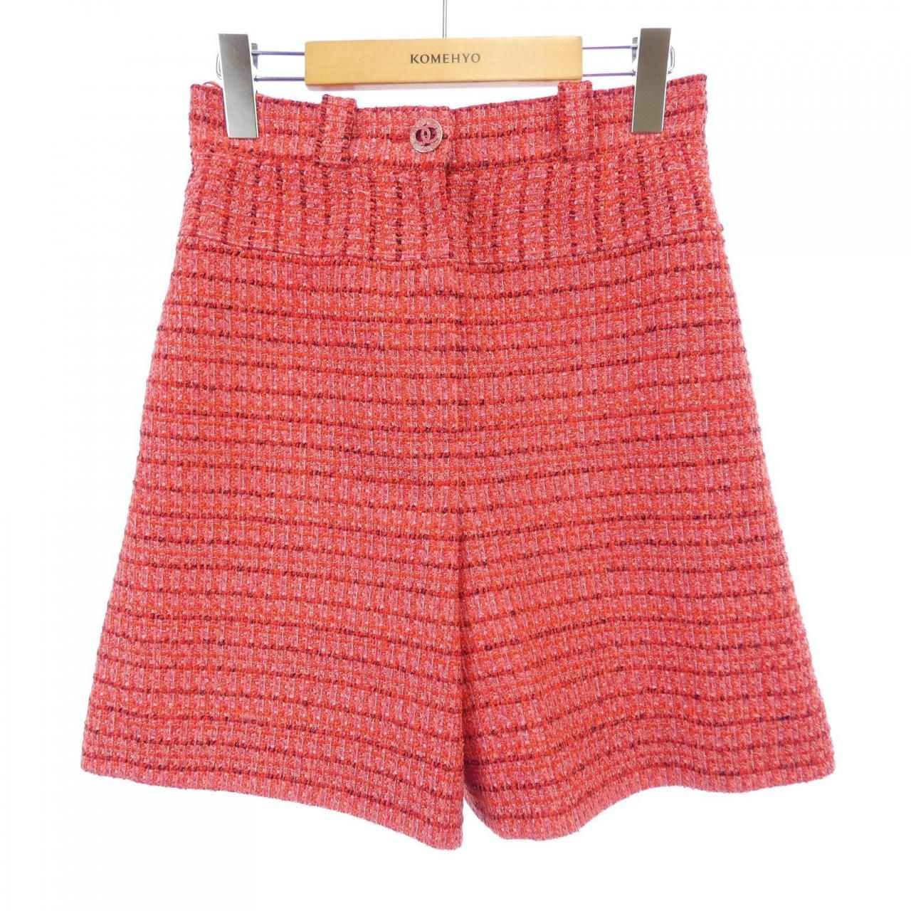 Chanel Shorts Red