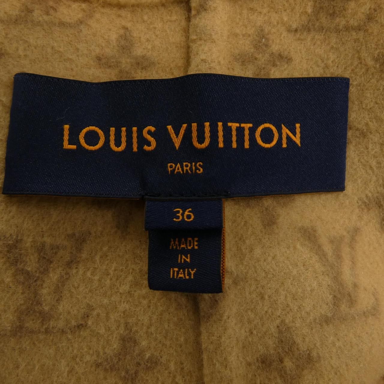 Louis Vuitton Signature Double Face Dead Wrap Coat — view 5