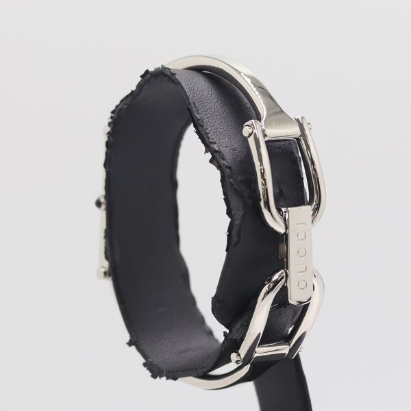 Gucci Quartz Bangle Watch Silver Dial Nam — view 3