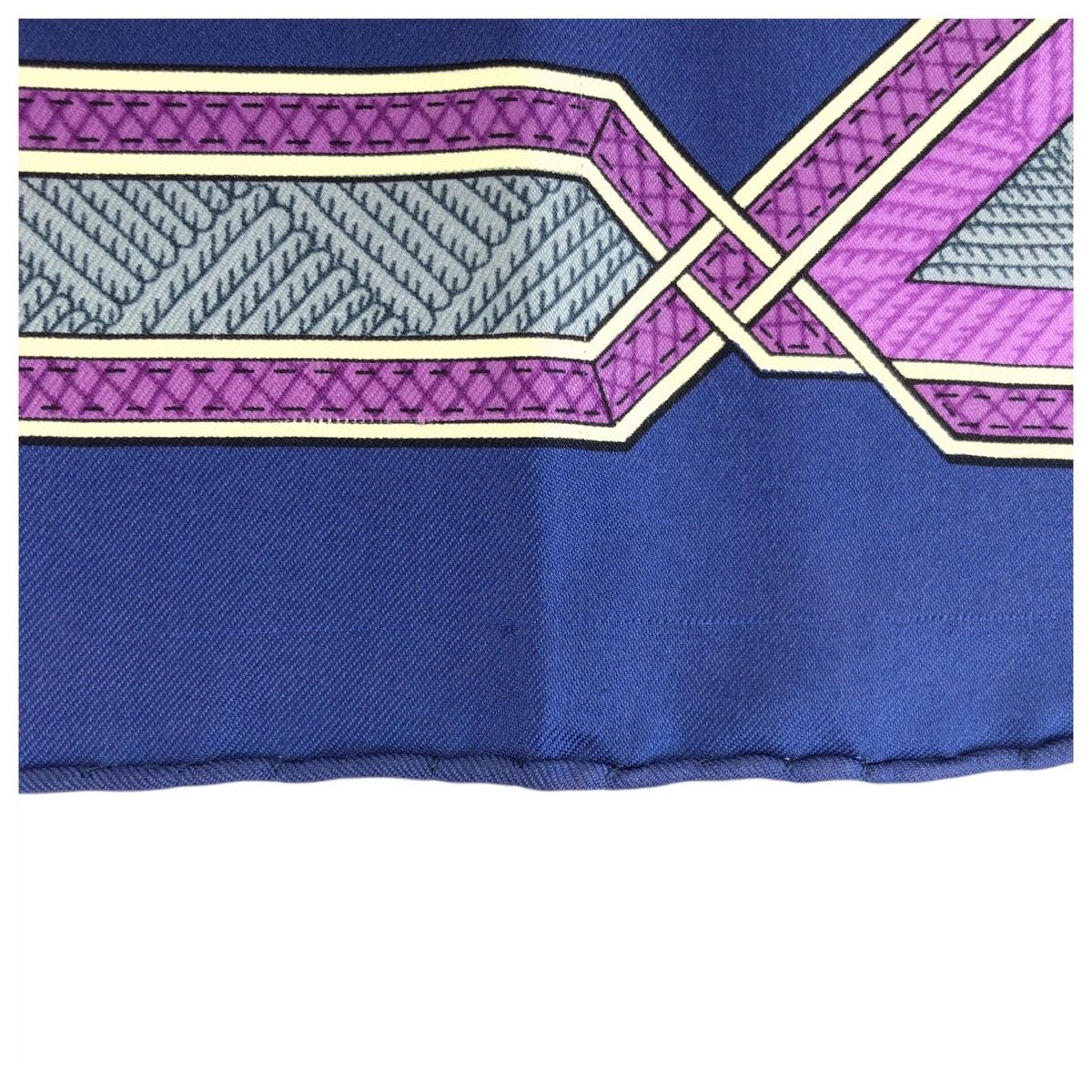Hermes Cuirs du Desert Leather Ornament Carre 90 Red Blue Multicolor Silk Scarf — view 5