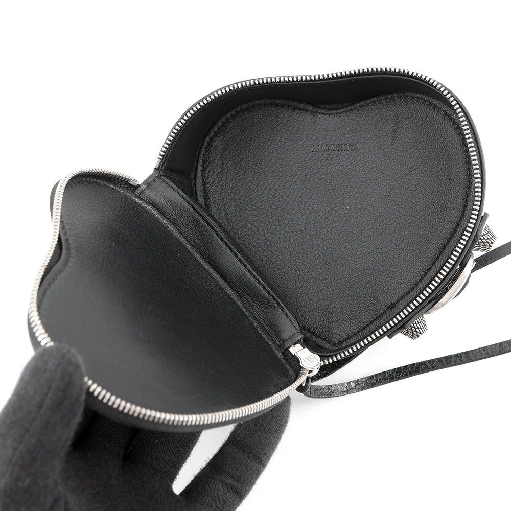 Balenciaga Pouch le Cagole Heart Leather Black Case — view 4