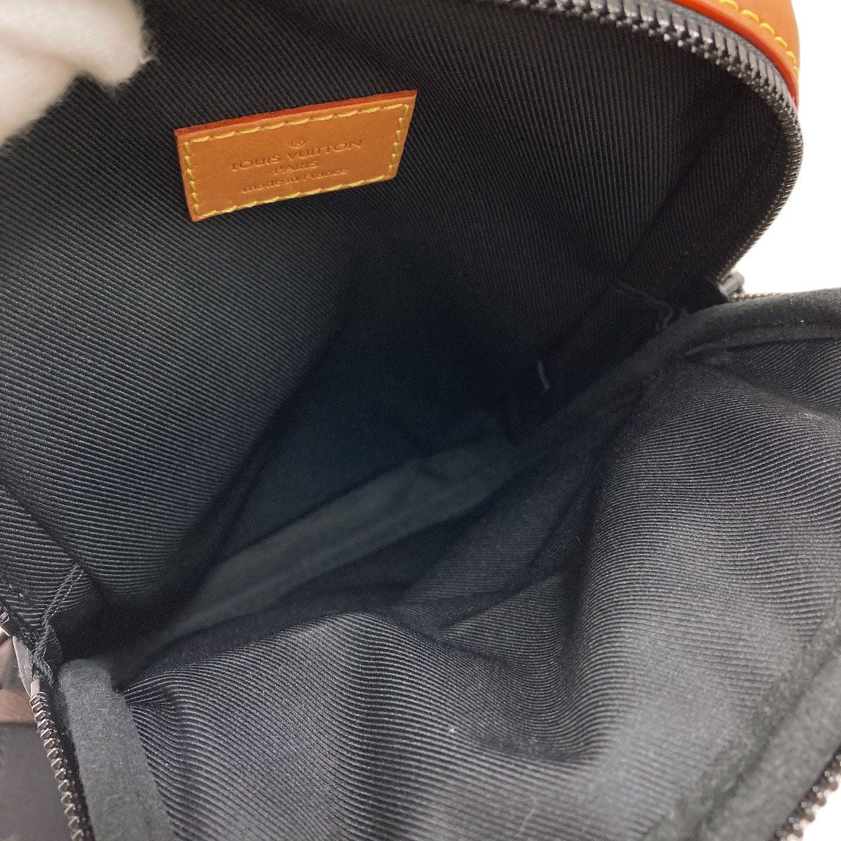 Louis Vuitton Amazon Sling Bag Collaboration Monogram Canvas Damier Giant — view 5