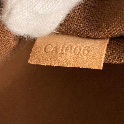 Louis Vuitton Batignol Horizontal Tote Monogram Canvas — view 7