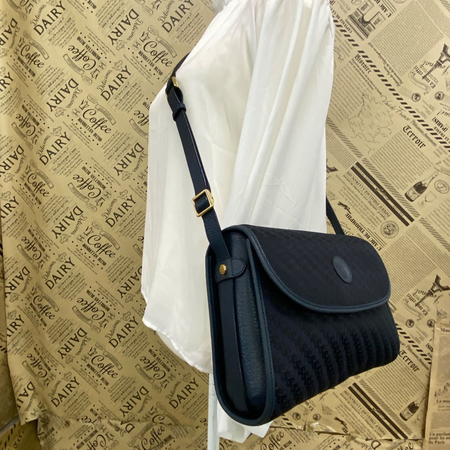 Gucci Shoulder Bag Navy Canvas Travel Pochette — view 6