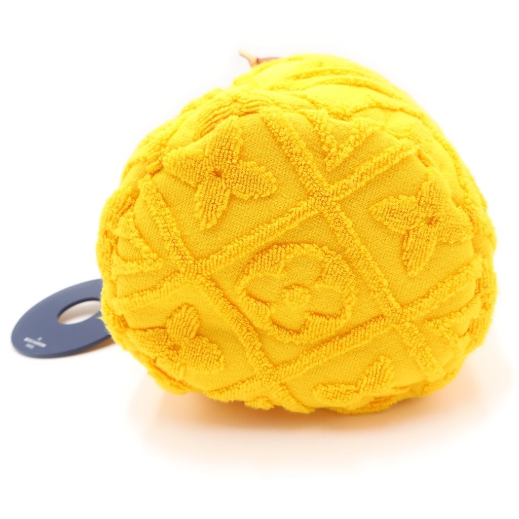 Louis Vuitton LV Vacation by the Pool Bucket Mango Shoulder Bag Yellow Leather — view 4