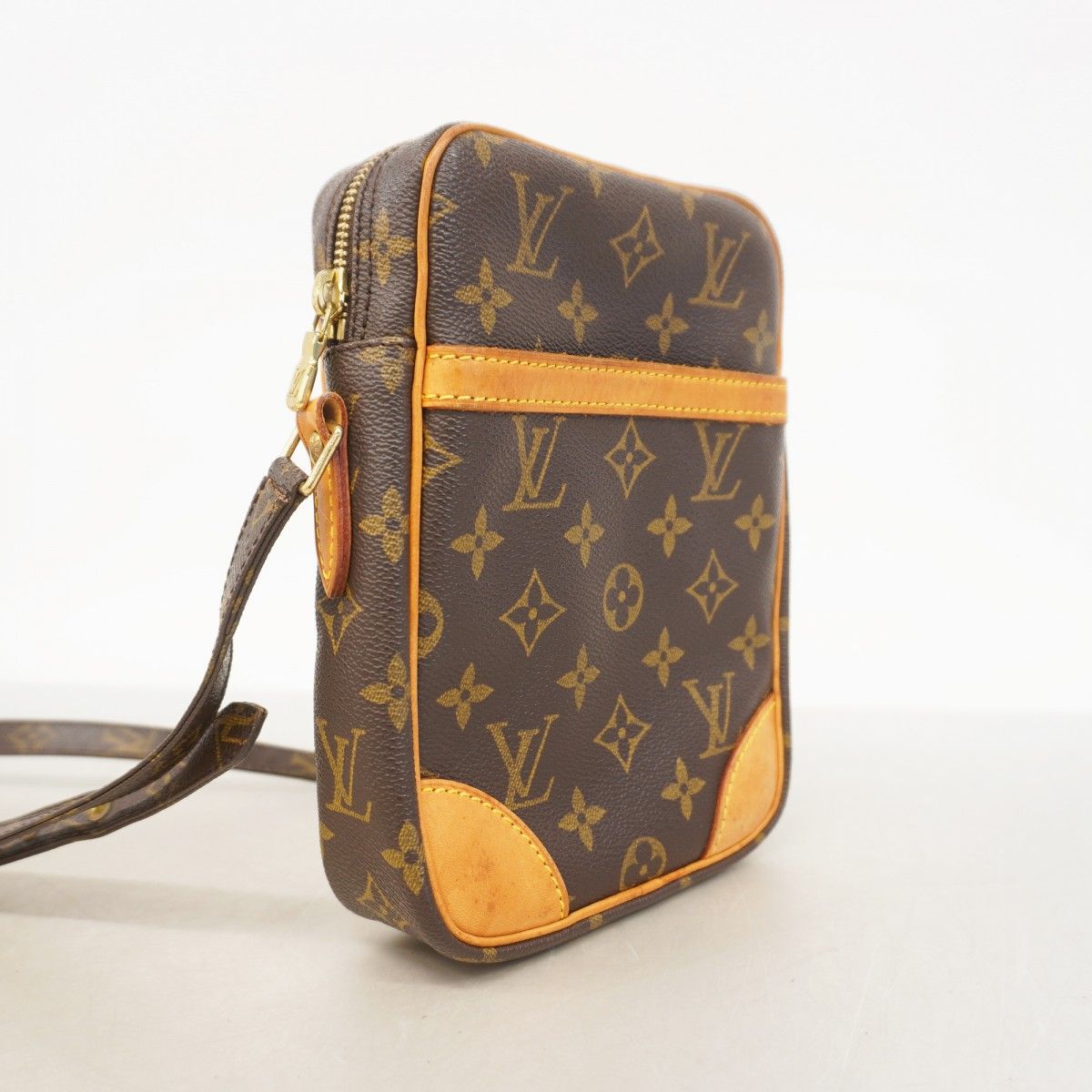 Louis Vuitton Shoulder Bag Monogram Danube Brown — view 2