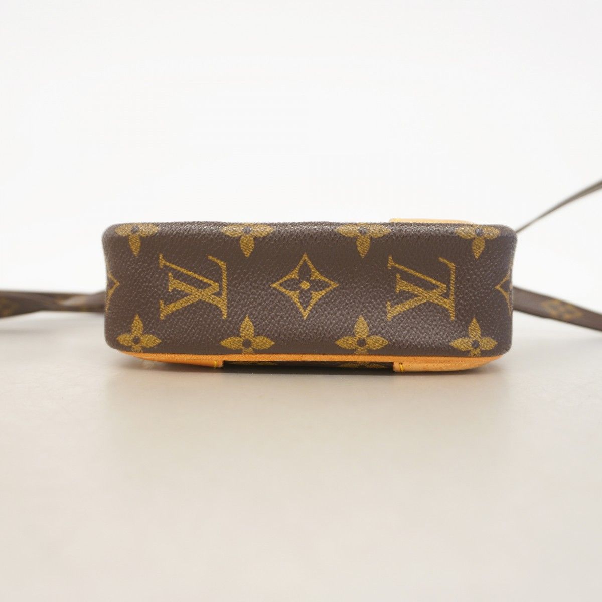 Louis Vuitton Shoulder Bag Monogram Danube Brown — view 3