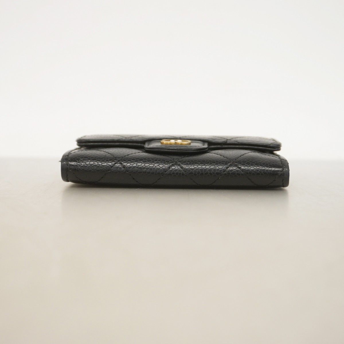 Chanel Card Case Quilted Caviar Leather Black Gold — view 2