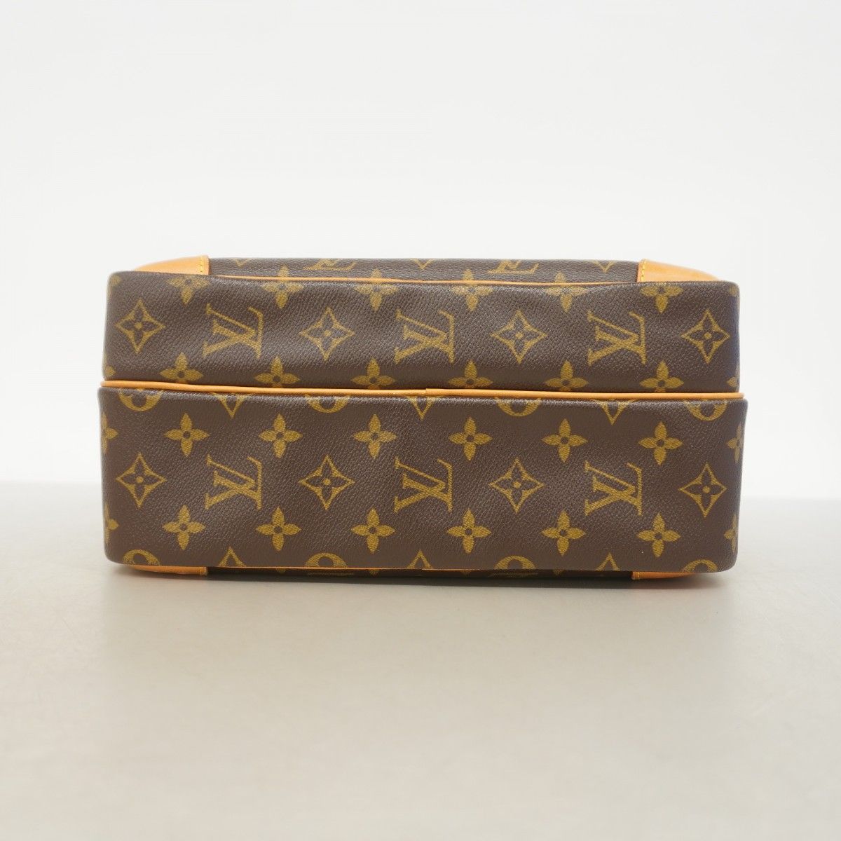Louis Vuitton Shoulder Bag Monogram Nile Brown — view 3