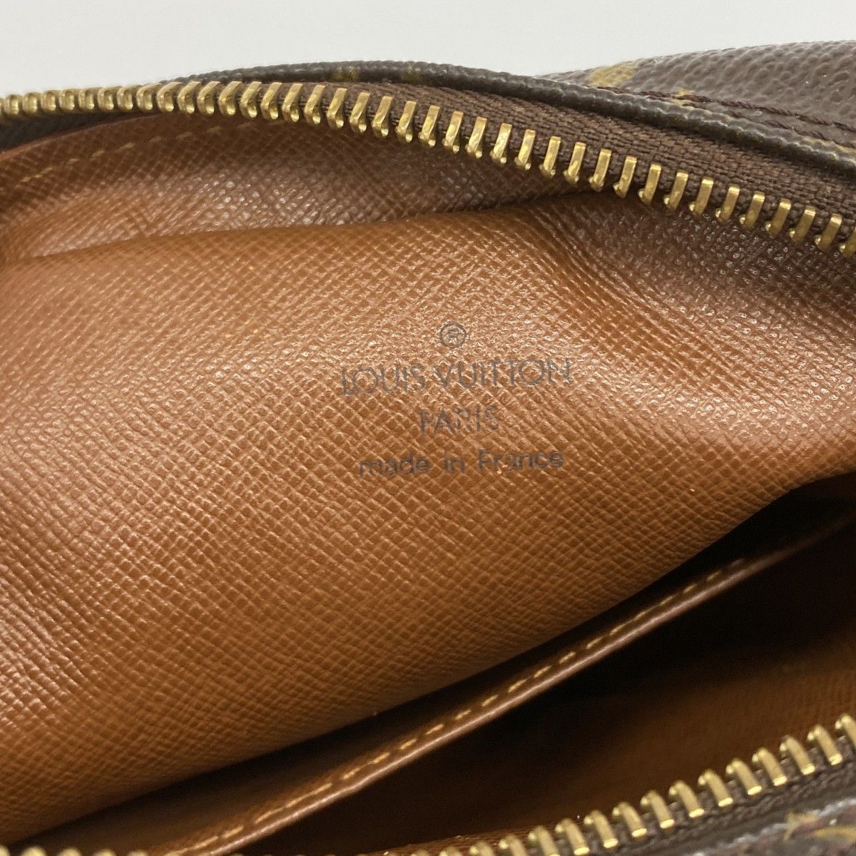 Louis Vuitton Shoulder Bag Monogram Amazon Brown — view 5