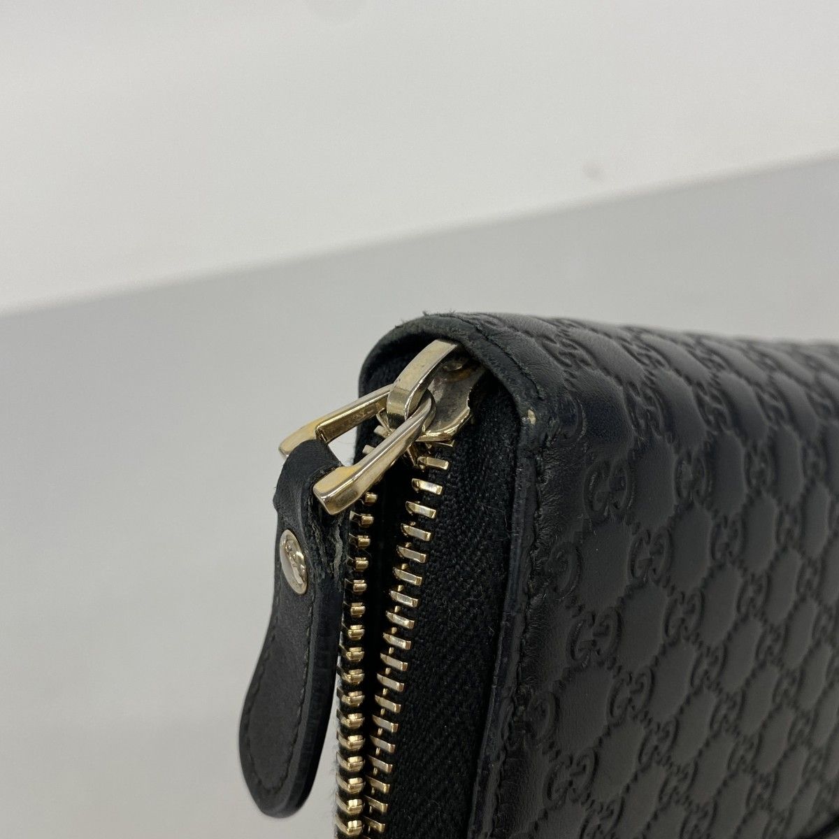 Gucci Wallet Micro Guccissima Leather Black Champagne Gold — view 5