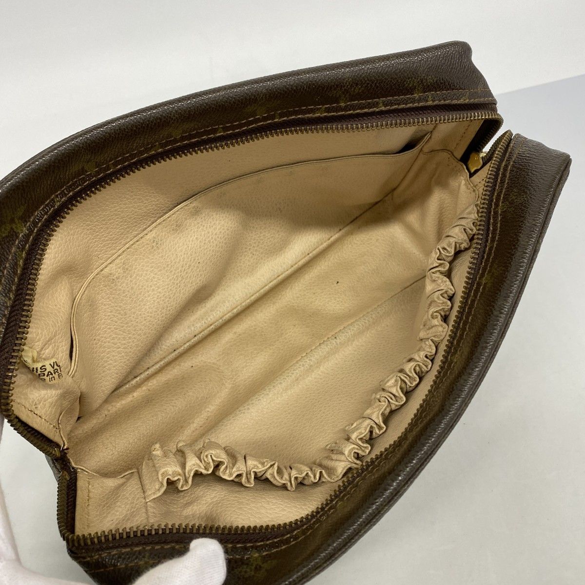 Louis Vuitton Pouch Monogram Trousse Toilet 28 Brown — view 4