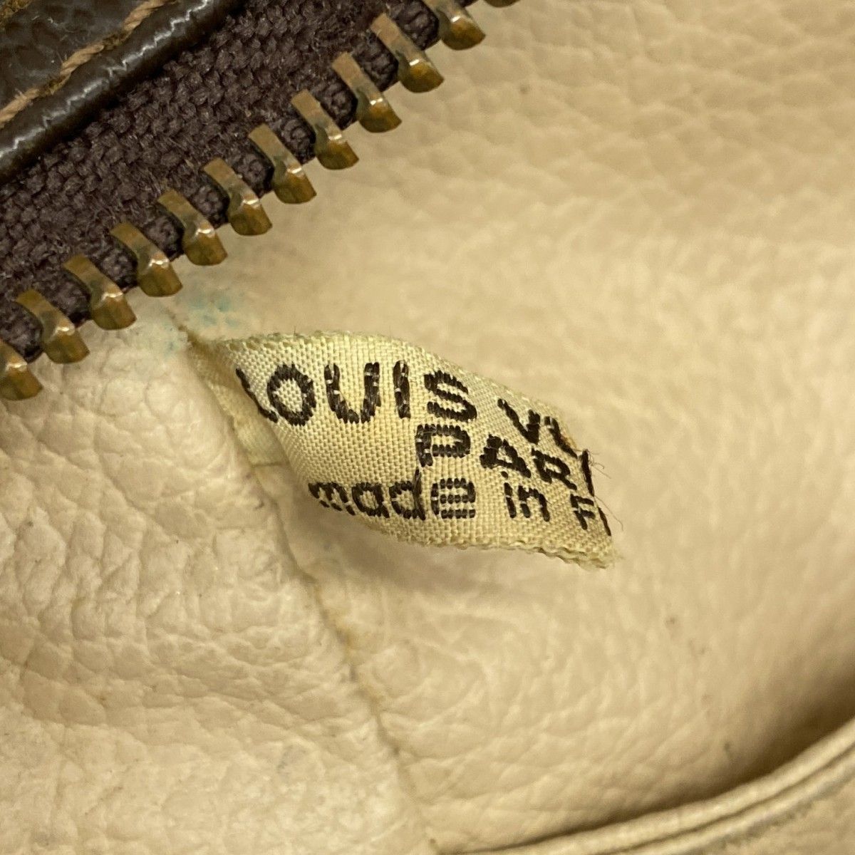 Louis Vuitton Pouch Monogram Trousse Toilet 28 Brown — view 5
