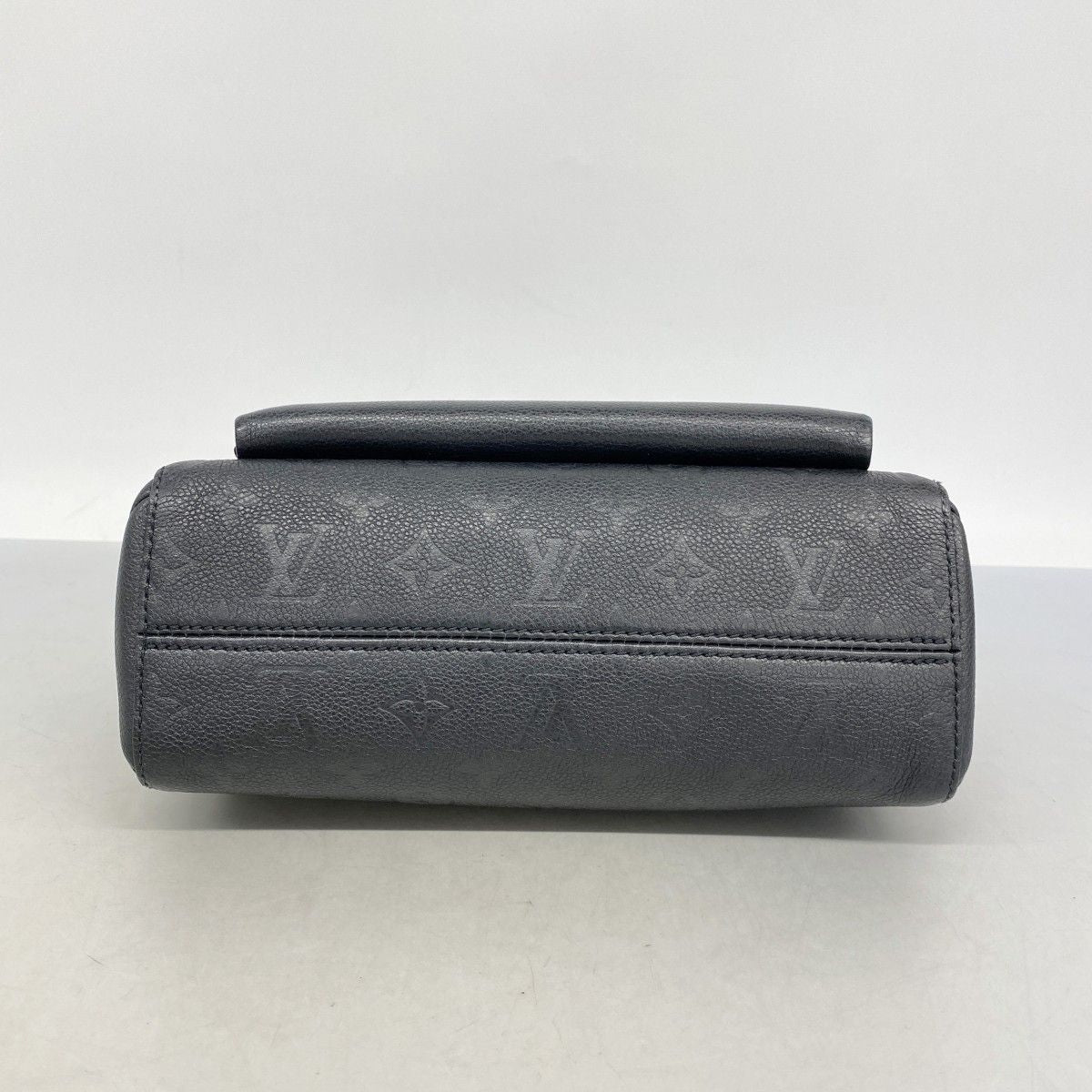 Louis Vuitton Shoulder Bag Monogram Empreinte Vavin PM Noir — view 3