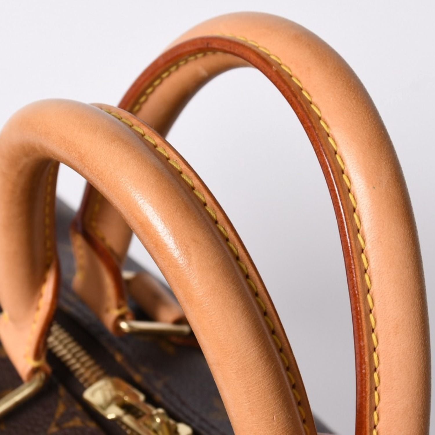 Louis Vuitton Keepall 50 Boston Bag Monogram Leather Gold — view 5