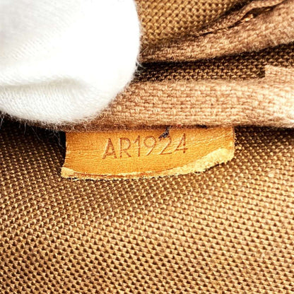 Louis Vuitton Handbag Pochette Monogram Pouch — view 9