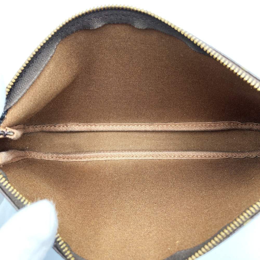 Louis Vuitton Handbag Pochette Monogram Pouch — view 7