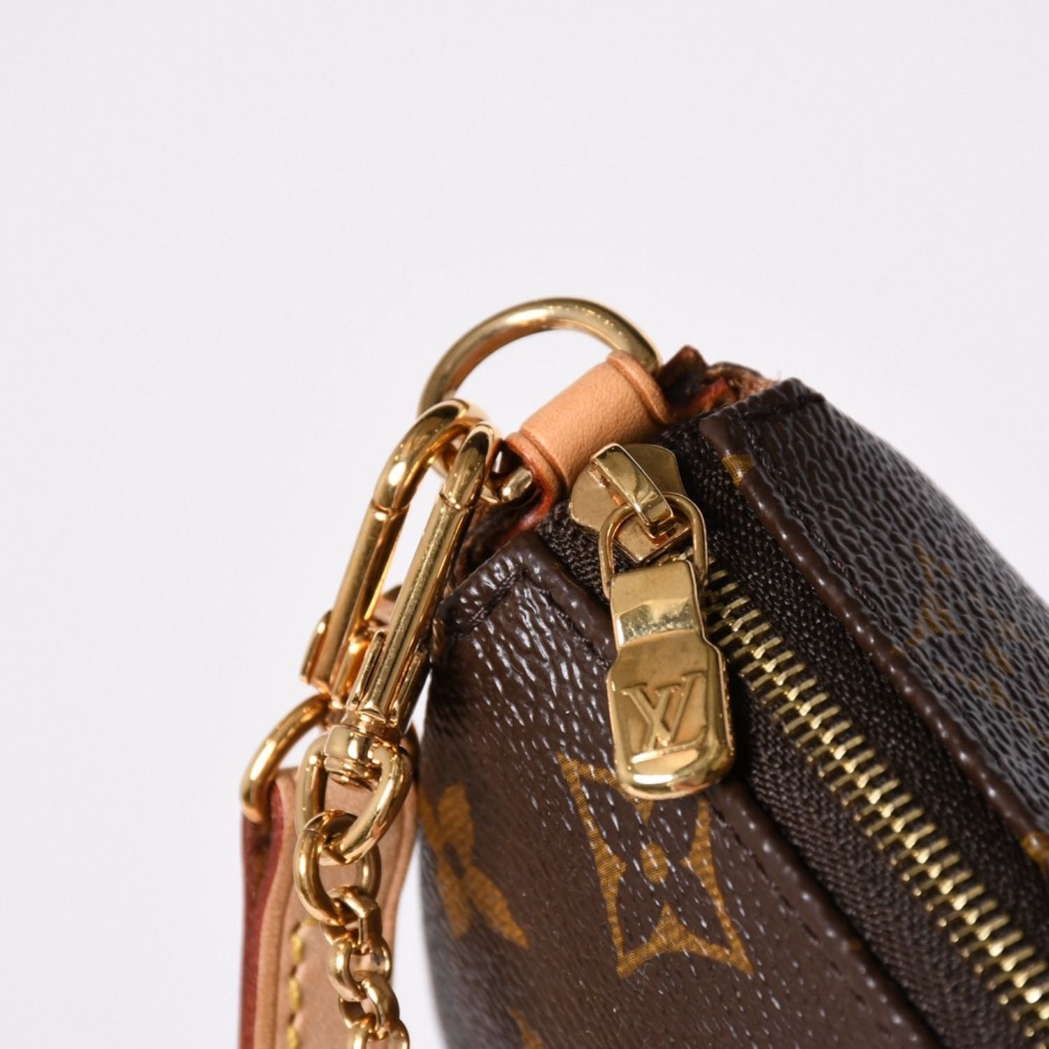 Louis Vuitton Pochette Monogram Brown Gold — view 7