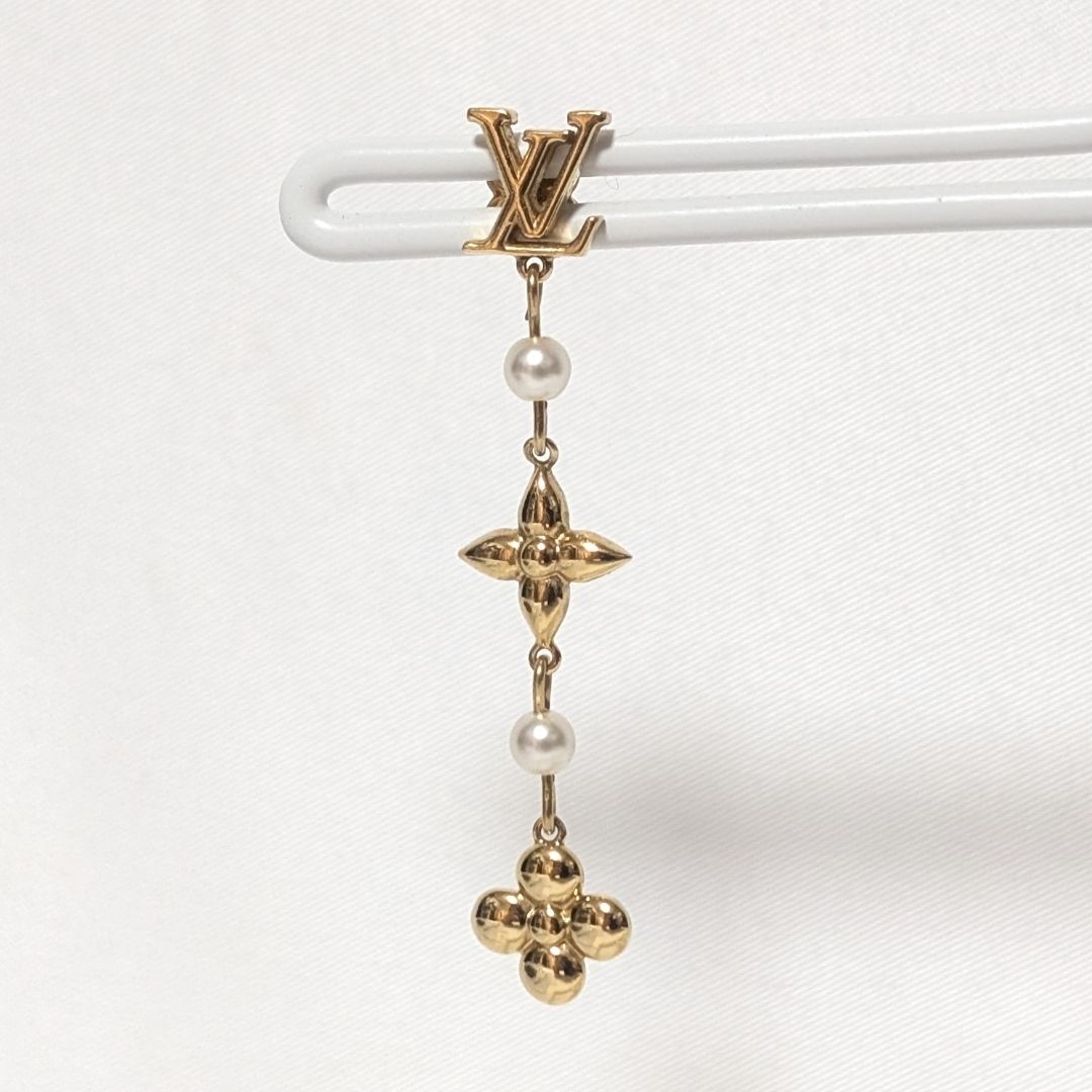 Louis Vuitton Pandant a Gold Faux Pearl Earrings Single