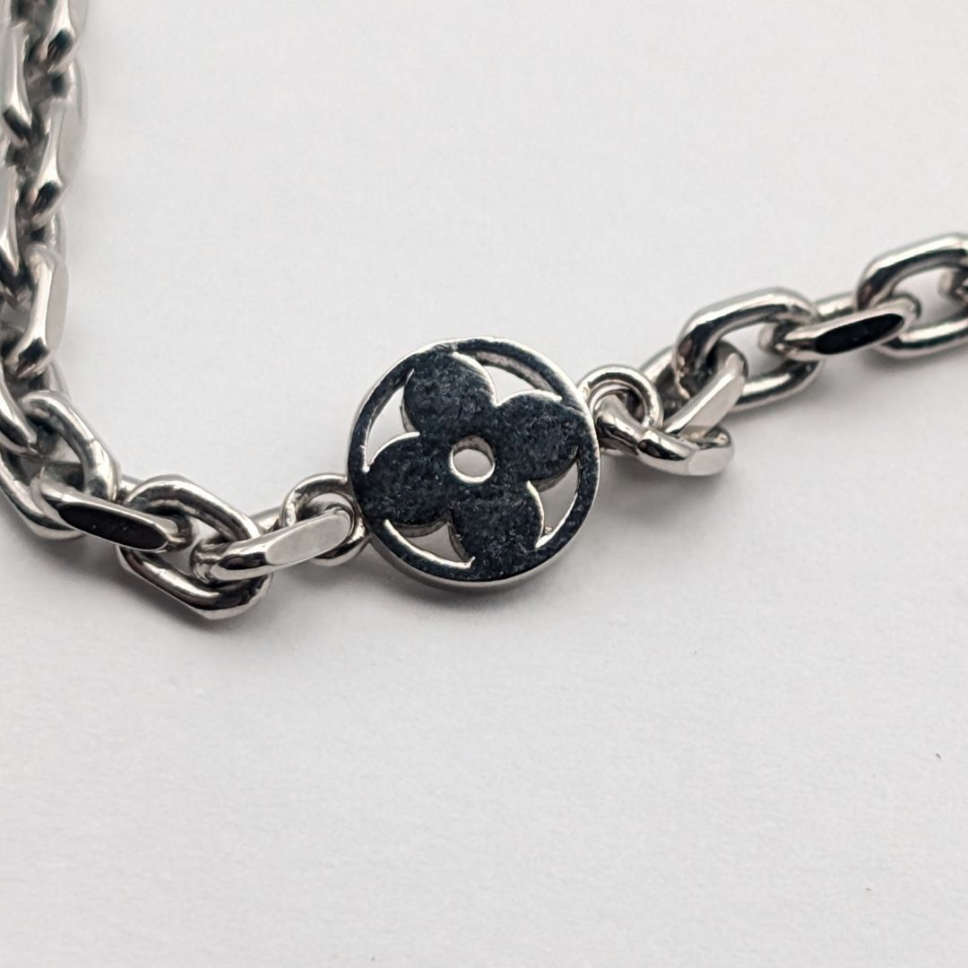 Louis Vuitton Chain VL Yours Necklace Silver — view 3