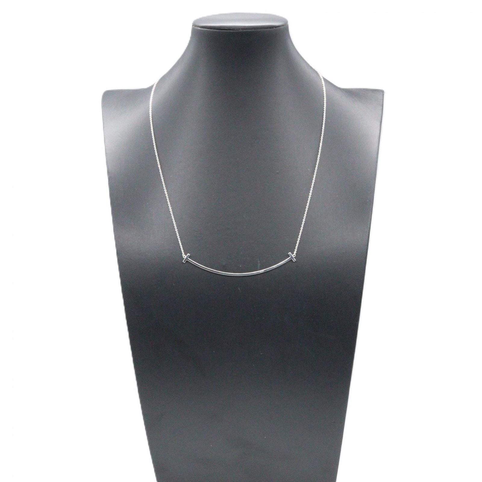 Tiffany & Co Necklace T Smile Large 40.5 45.5 cm 18k White Gold — view 6