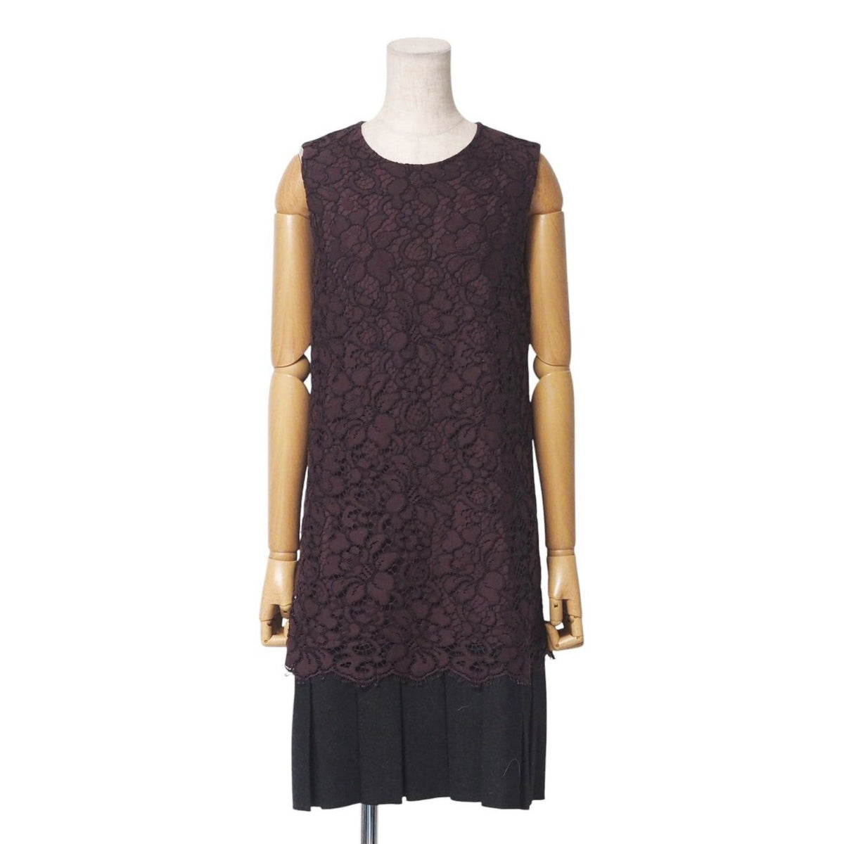 Dolce & Gabbana Dress 40 Lace Pleats Sleeveless