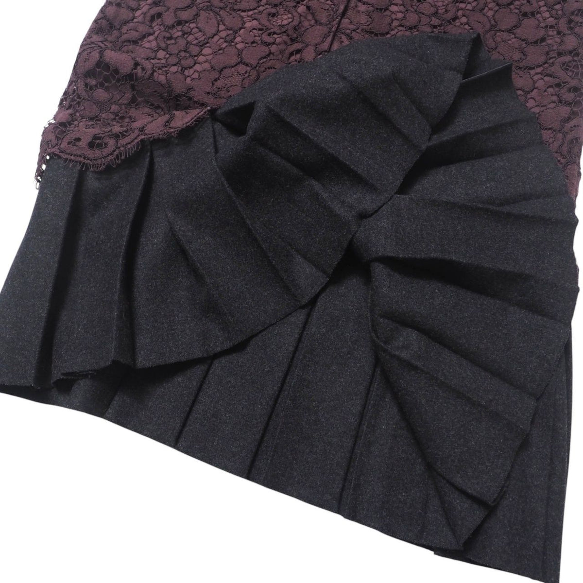 Dolce & Gabbana Dress 40 Lace Pleats Sleeveless — view 4
