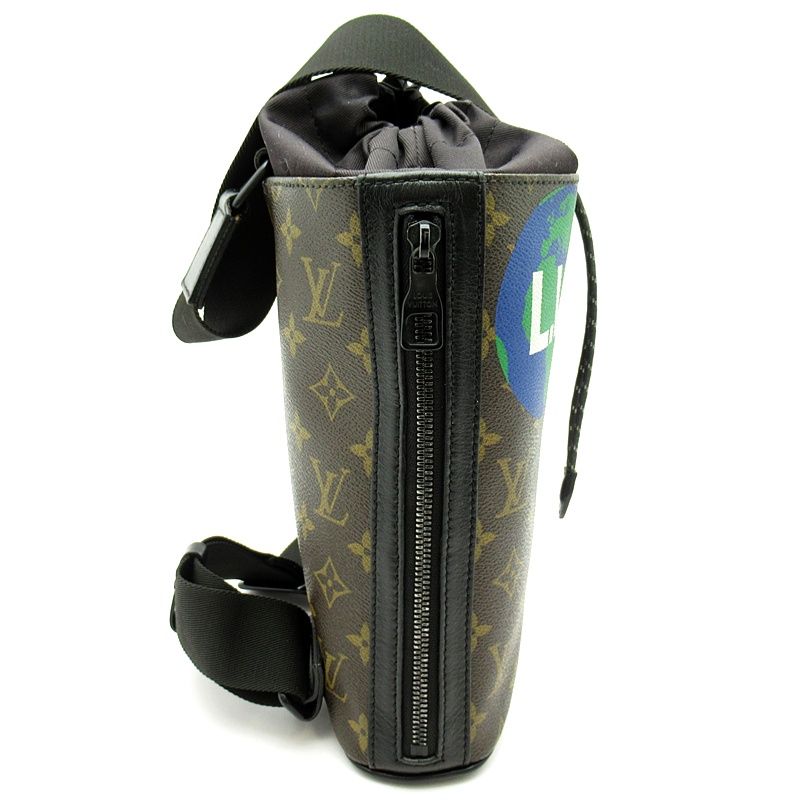 Louis Vuitton Chalk Sling Bag Monogram Brown — view 5