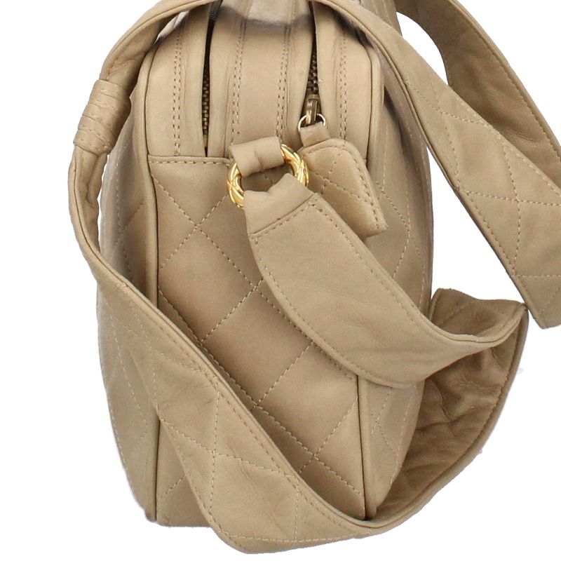 Chanel Vintage Shoulder Bag Lambskin Beige — view 2