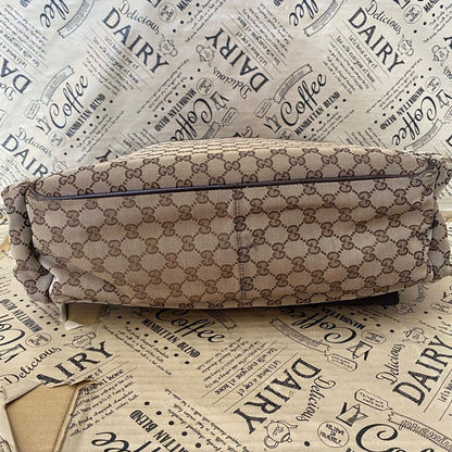 Gucci GG Canvas Mother's Bag — view 4
