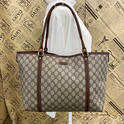 Gucci GG Supreme Tote Business Beige