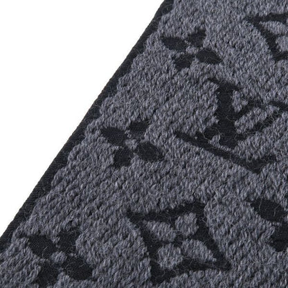 Louis Vuitton Scarf Monogram Classic — view 6