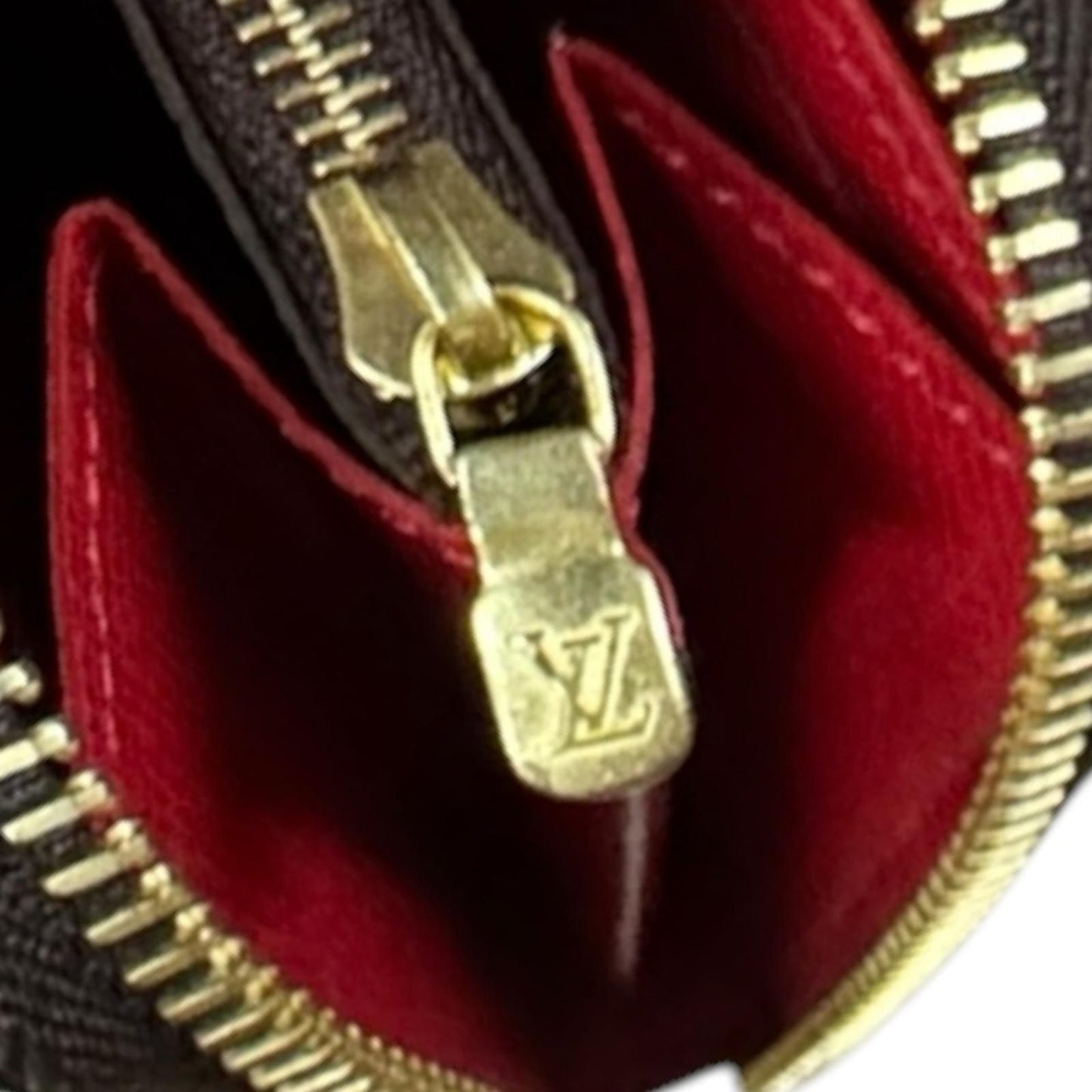 Louis Vuitton Portefeuille Clemence Damier Wallet Canvas — view 9